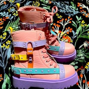 Brand new ladies boots